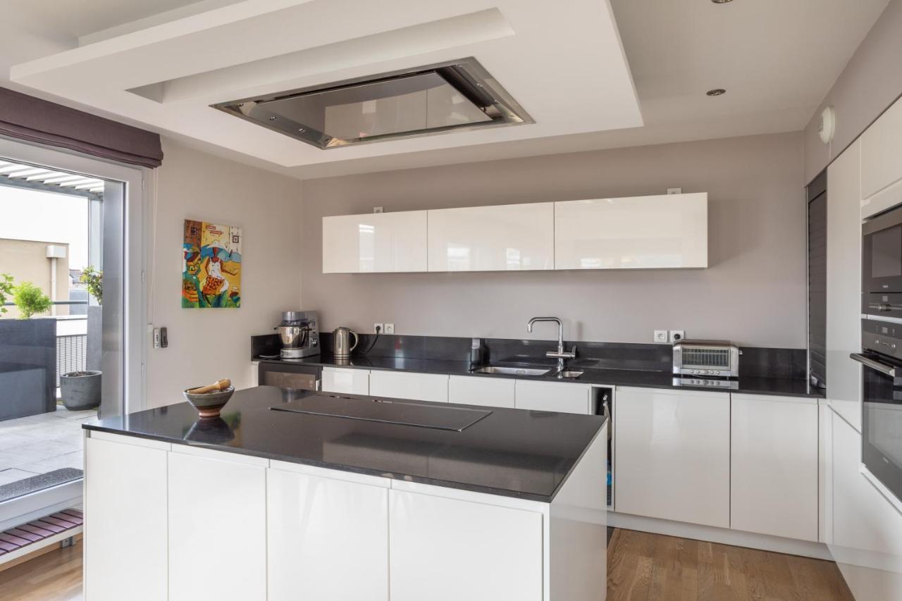 Illanka - Appartement 3 Chambres Avec Parking Et Terrasse Proche Gare Rennes Eksteriør bilde
